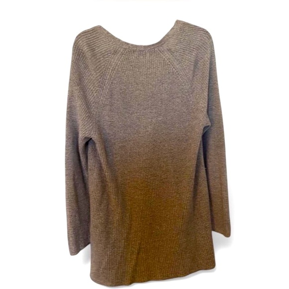 Old Navy Grey Sweater - Picture 2 of 3